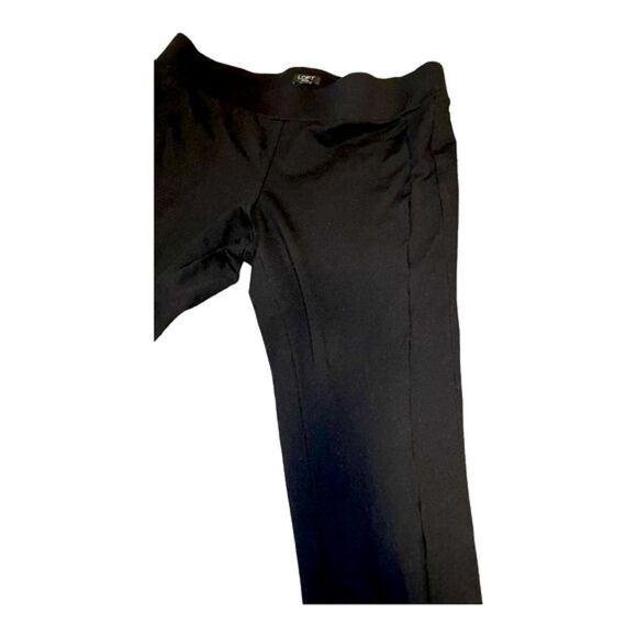 Loft Plus Comfy Chic Black Leggings | Fall Wardrobe Essential - Picture 4 of 12